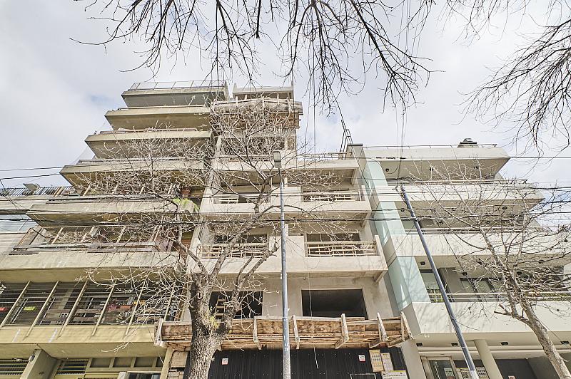 Edificio a Estrenar En construcción