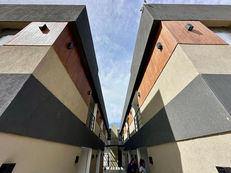 Edificio a Estrenar En construcción