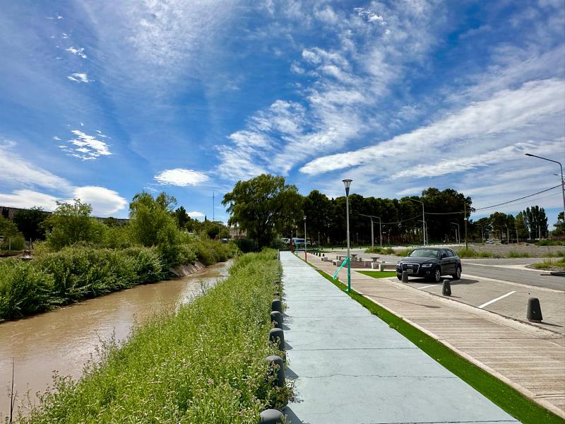 Edificio a Estrenar En construcción