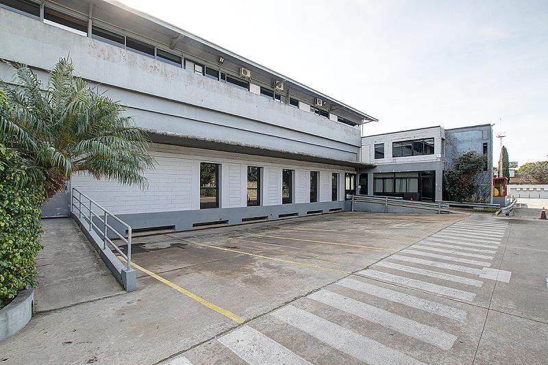 Depósito en venta