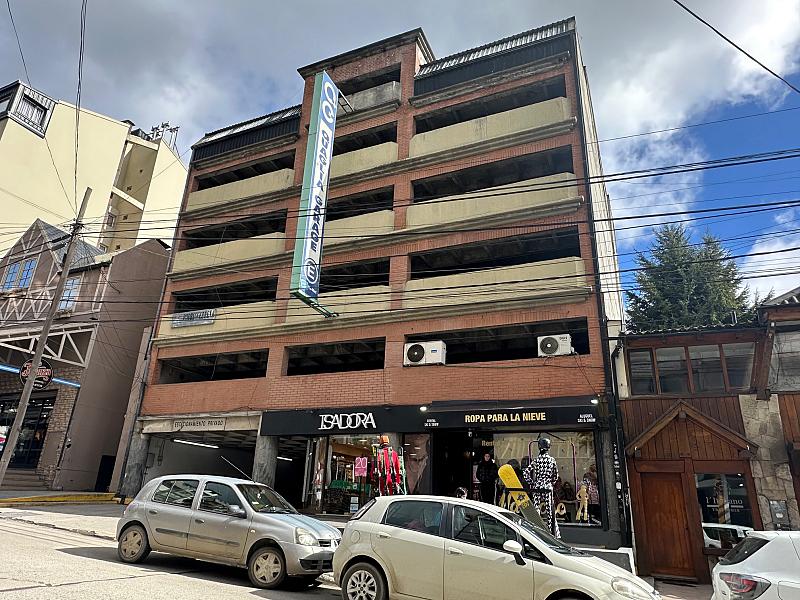Cochera en venta