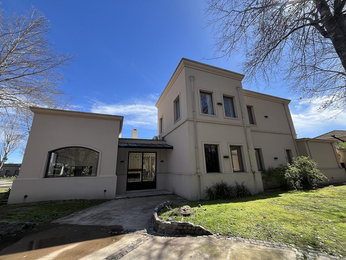 Casa en alquiler