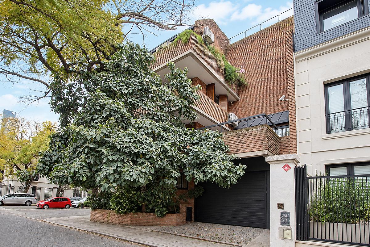 Edificio en Block en alquiler