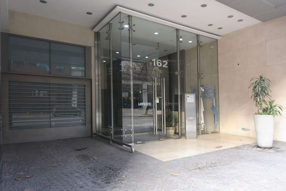 Edificio en Block en alquiler