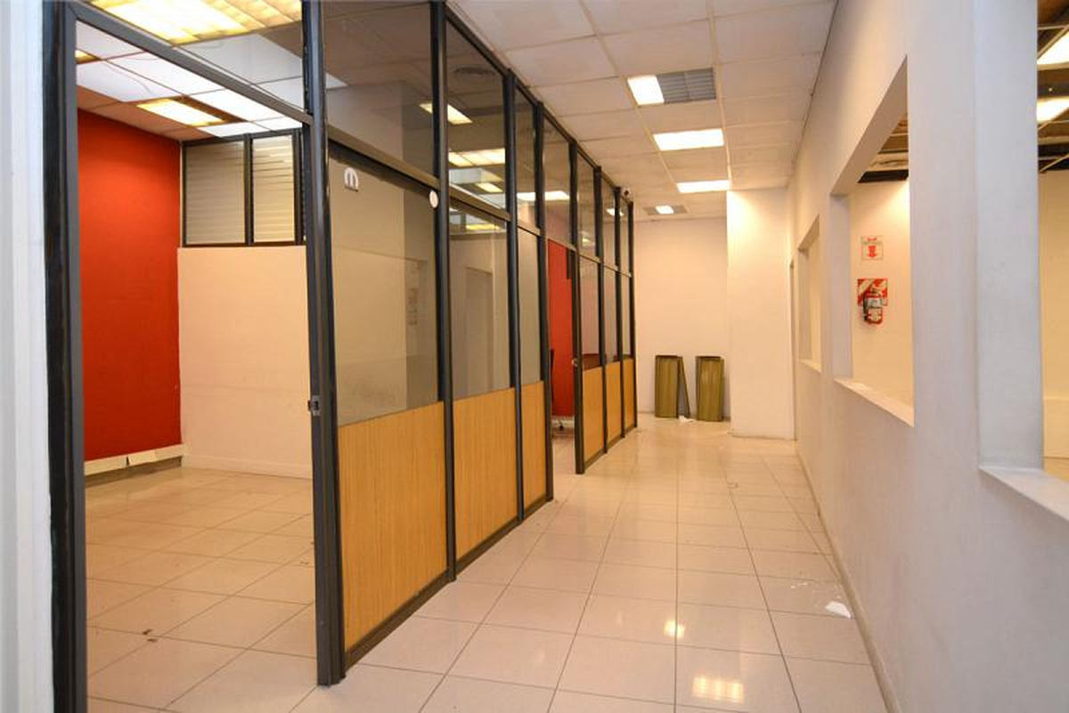 Edificio en Block en alquiler