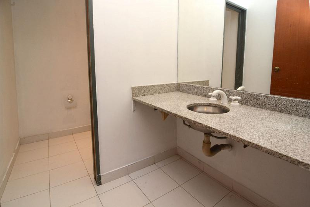 Edificio en Block en alquiler