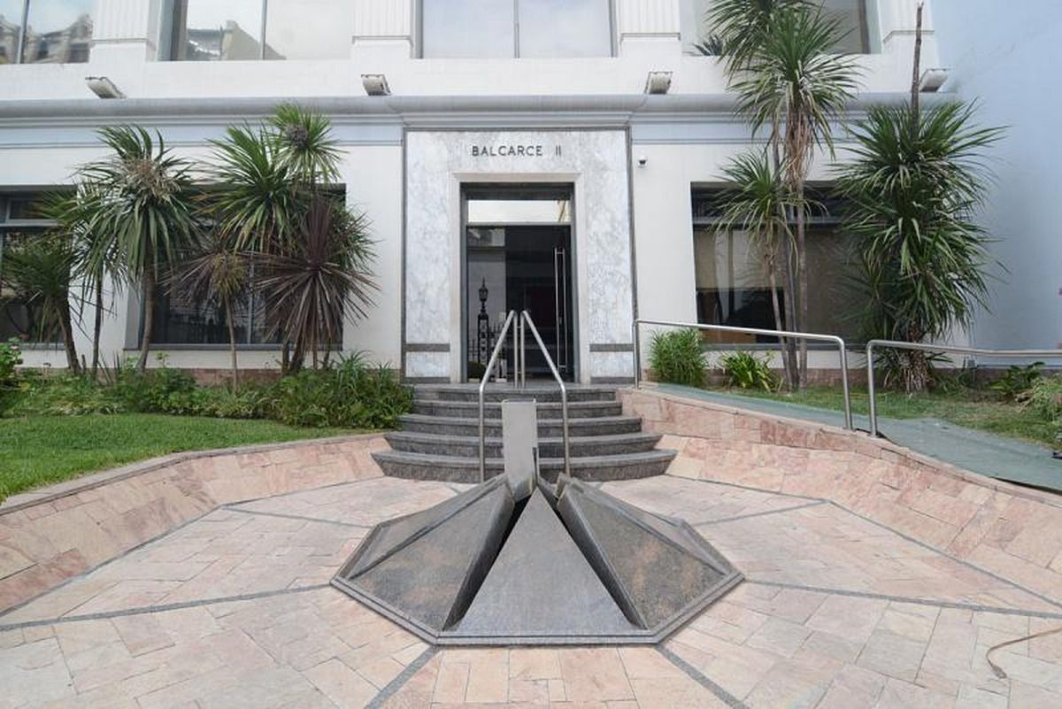 Edificio en Block en alquiler