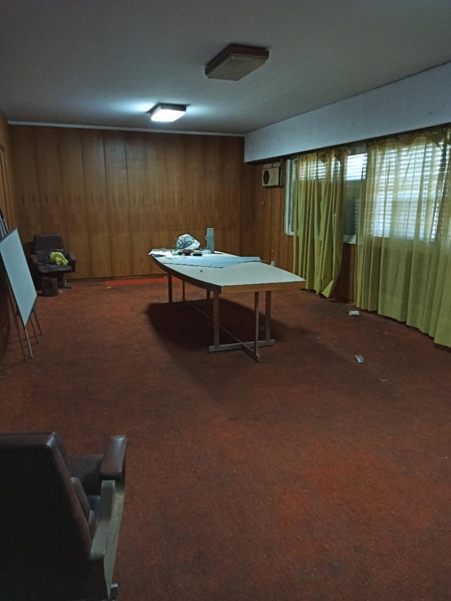 Depósito en venta