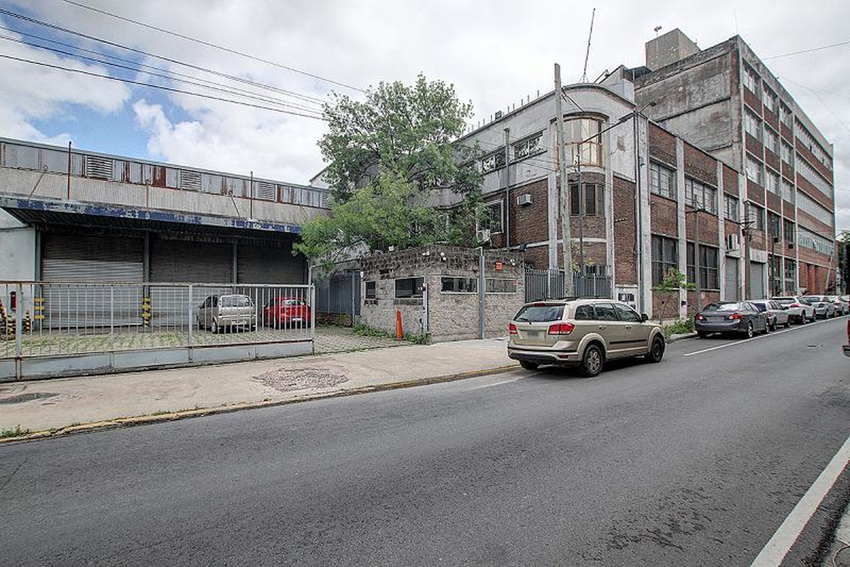 Depósito en venta