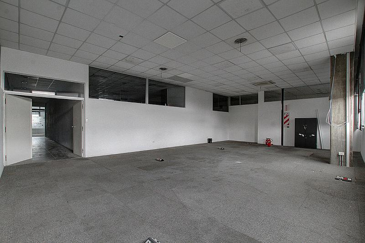 Depósito en venta