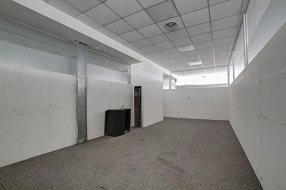 Depósito en venta