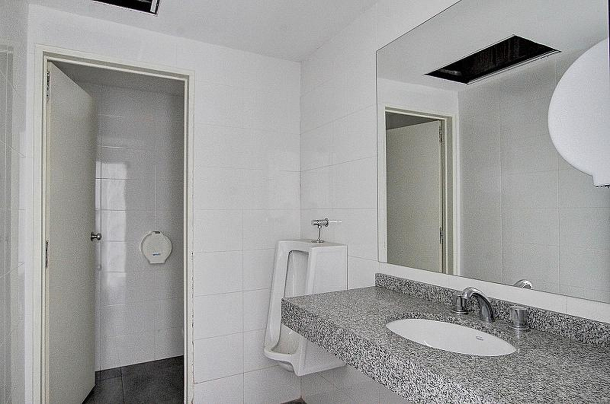 Depósito en venta