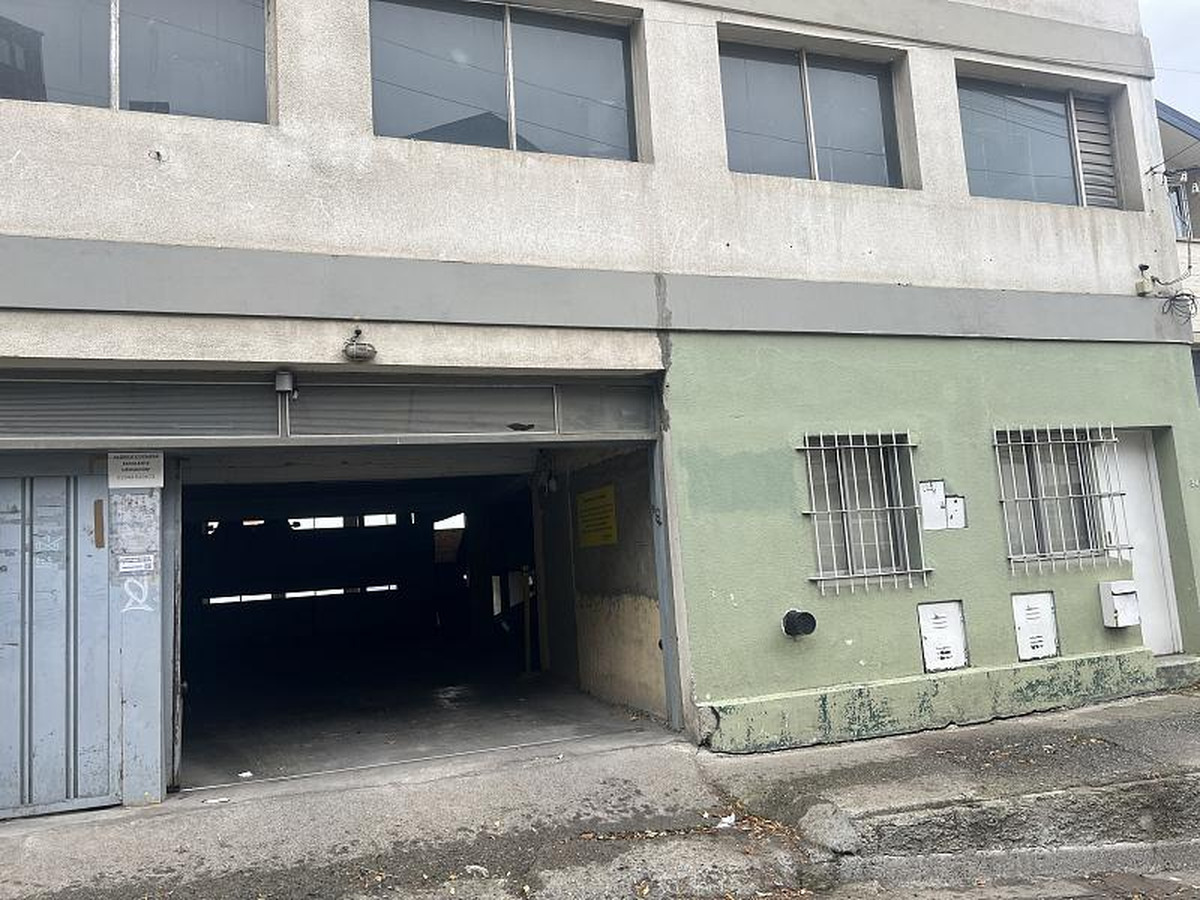 Cochera en venta